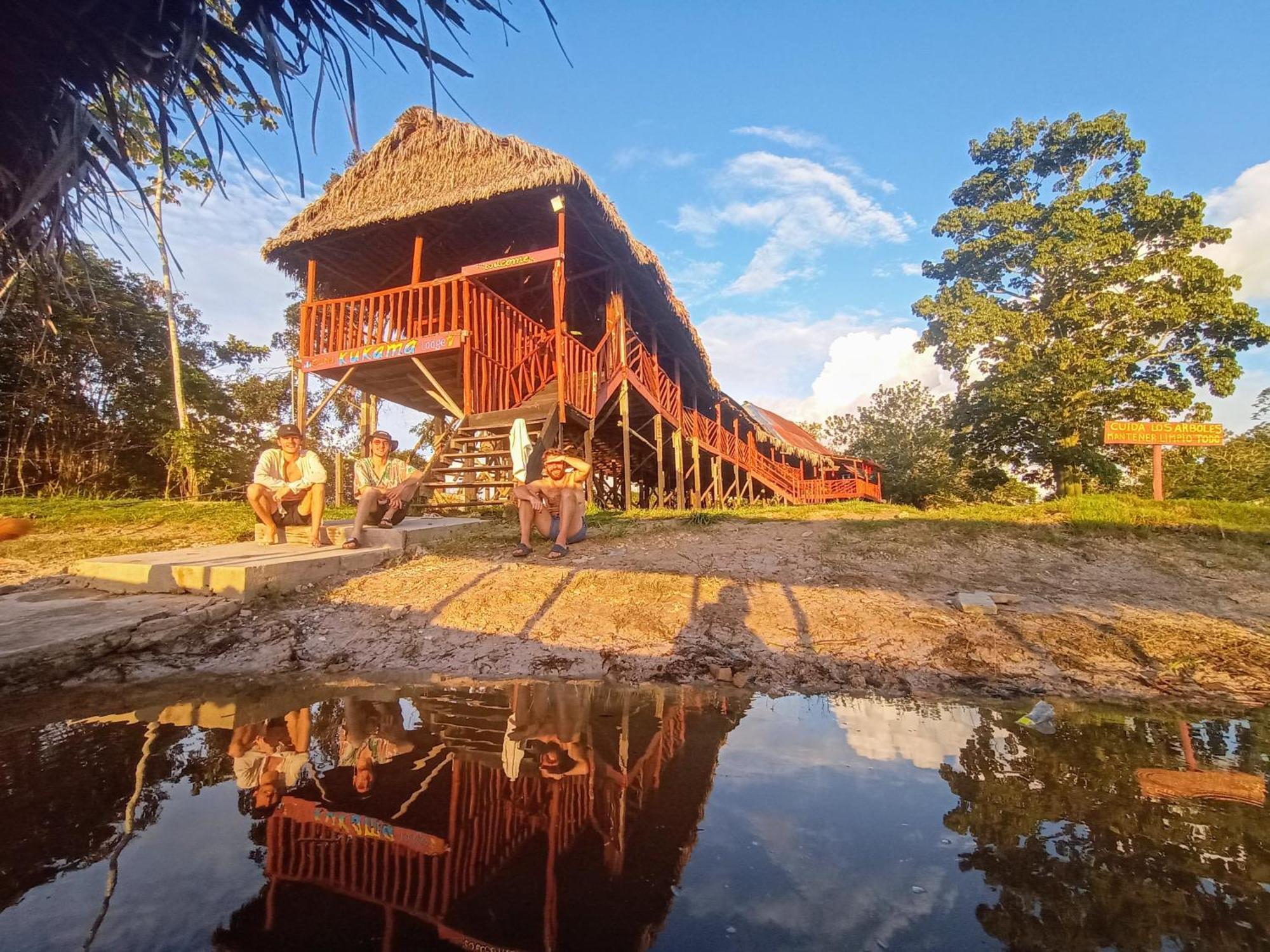 Casa Kukama Lodge Икитос Экстерьер фото